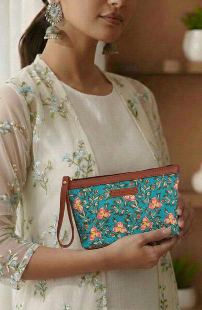Style and Culture Turquoise Floral Vegan Wristlet Pouch